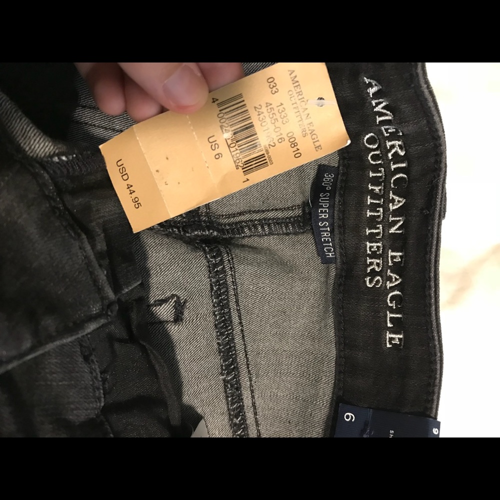 American Eagle Jean shorts - Picture 3 of 4